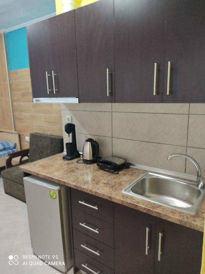 G M 2 Rooms Kentro In The Heart Of The City Лариса Экстерьер фото
