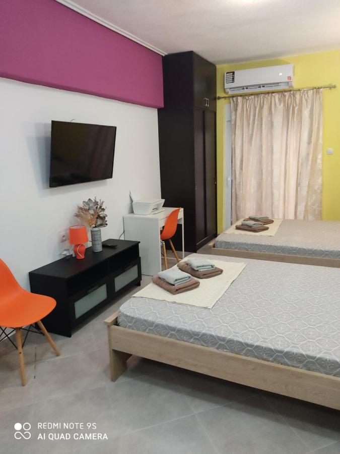 G M 2 Rooms Kentro In The Heart Of The City Лариса Экстерьер фото