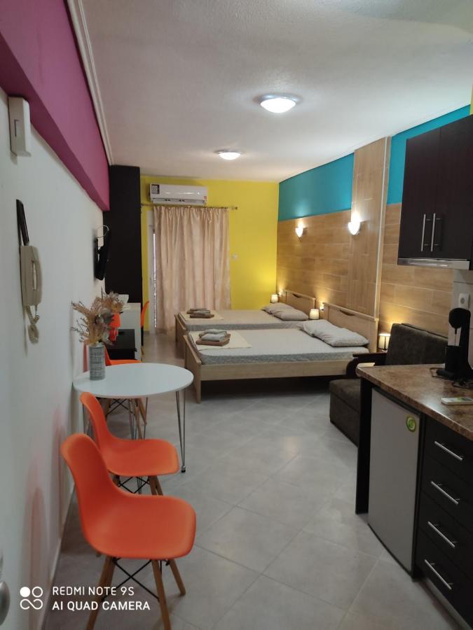 G M 2 Rooms Kentro In The Heart Of The City Лариса Экстерьер фото